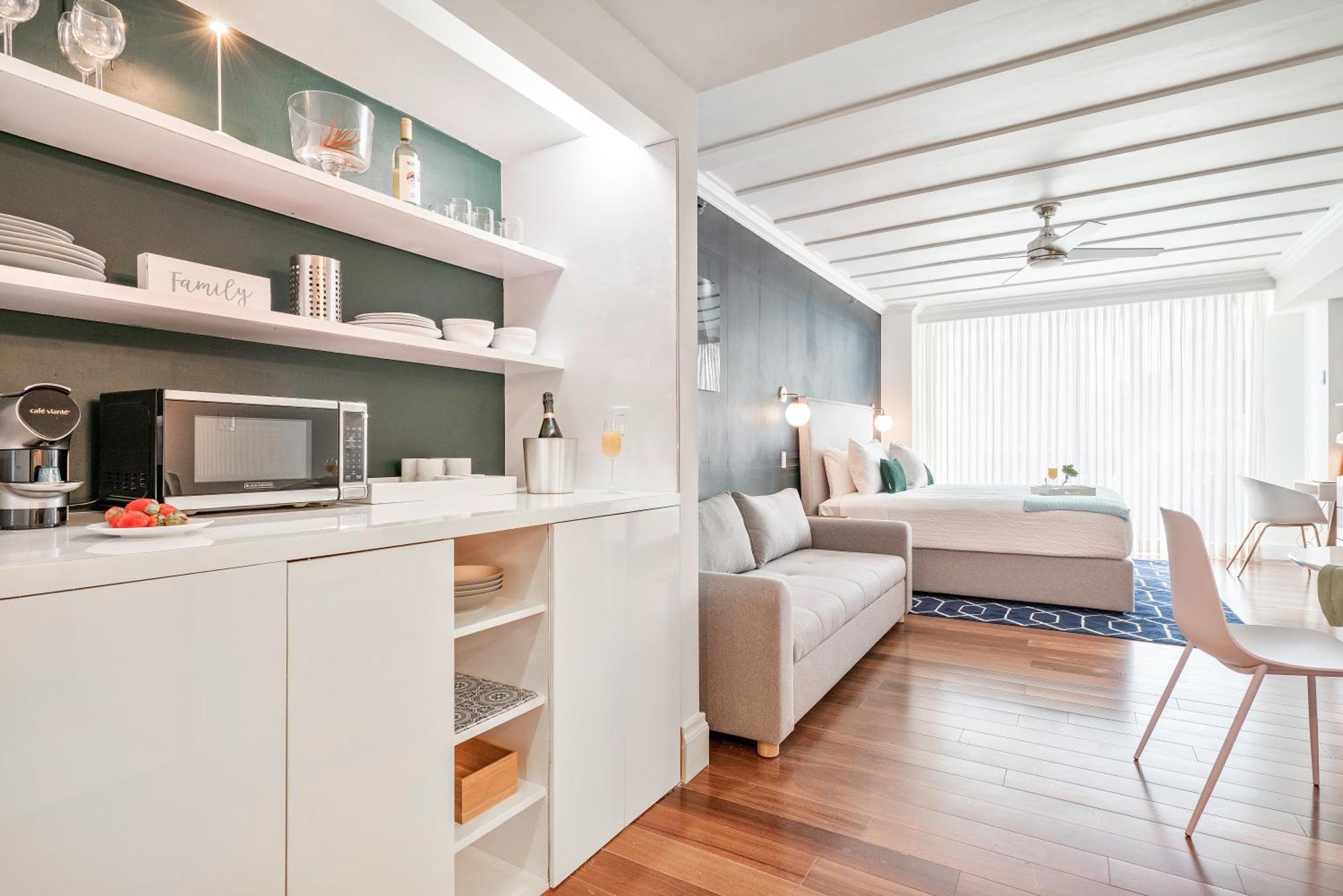 Residences By Vacation Aparthotel