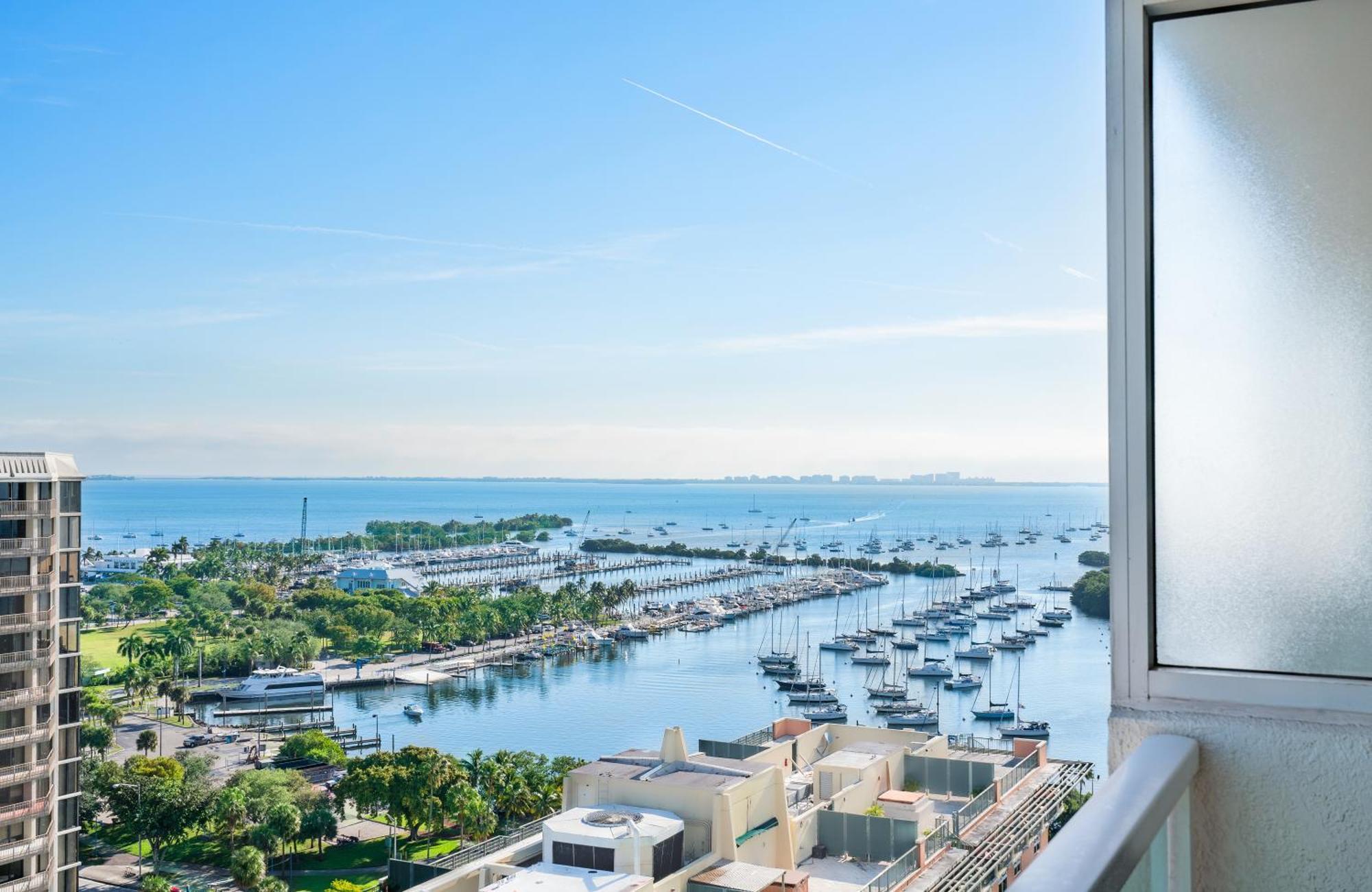 Residences By Vacation