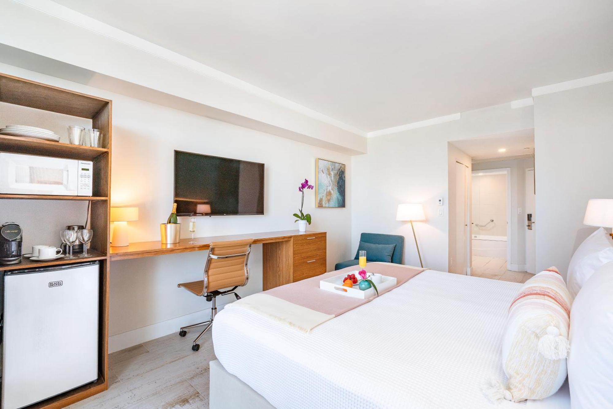 Aparthotel Residences By Vacation