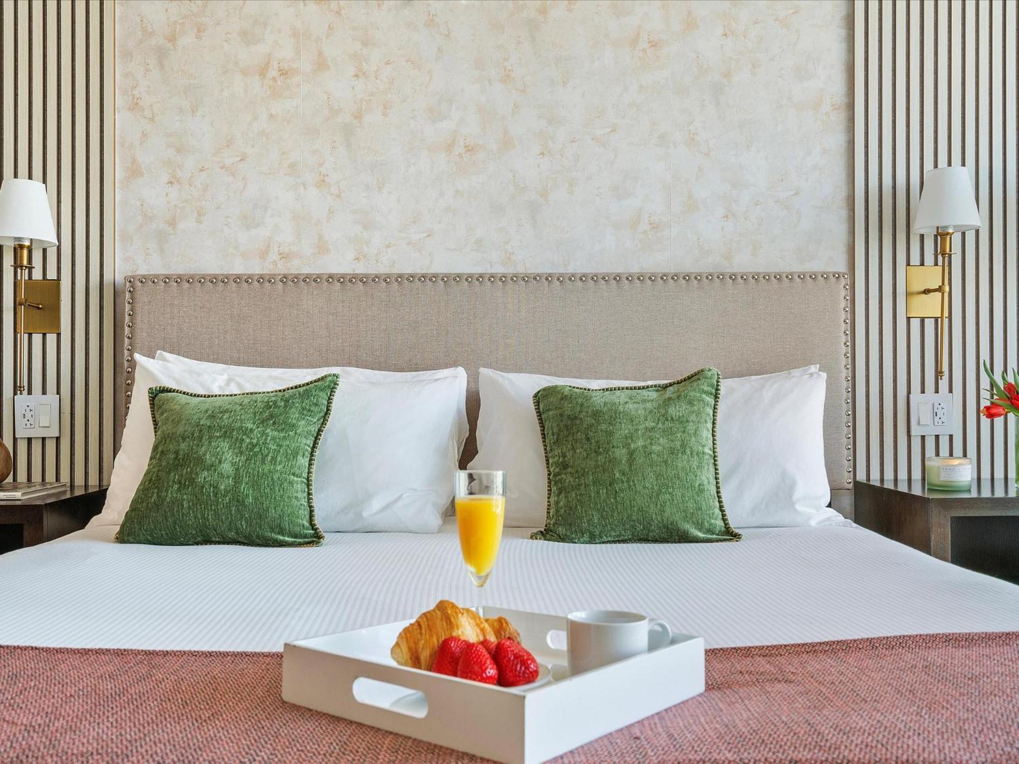 Aparthotel Residences By Vacation 3*