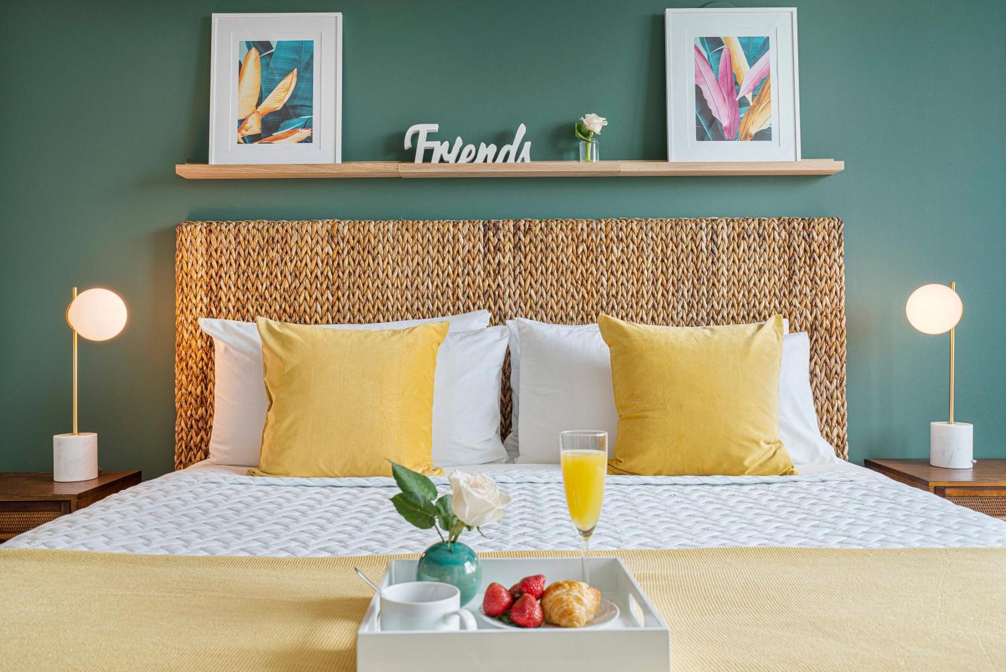 Residences By Vacation Aparthotel