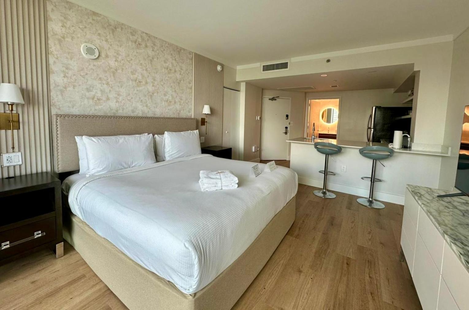 Aparthotel Residences By Vacation