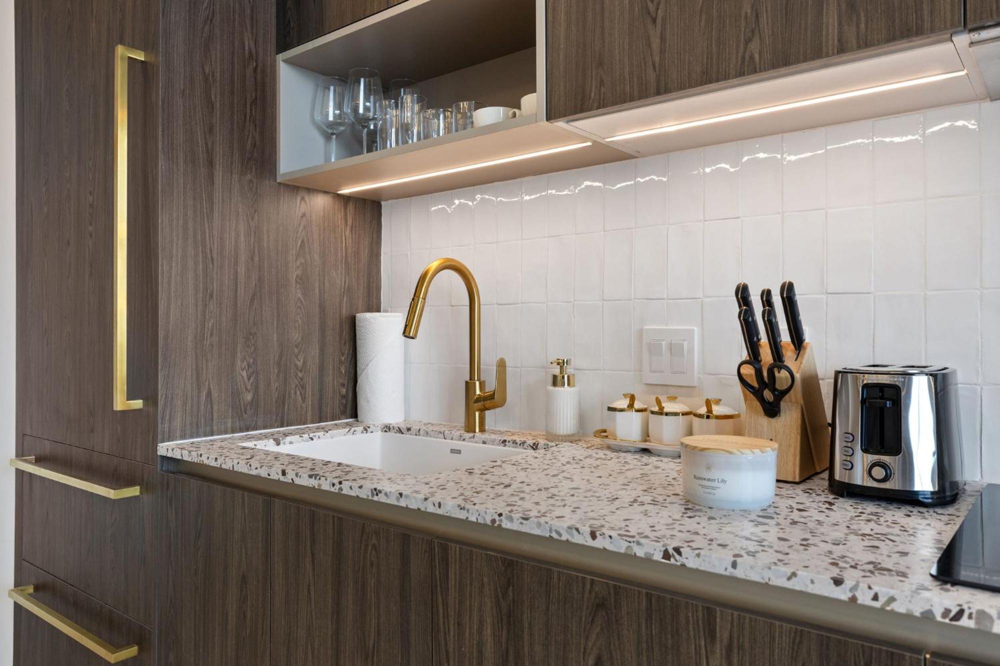 Ph 49 Floor Luxury W Free Parking Apartment