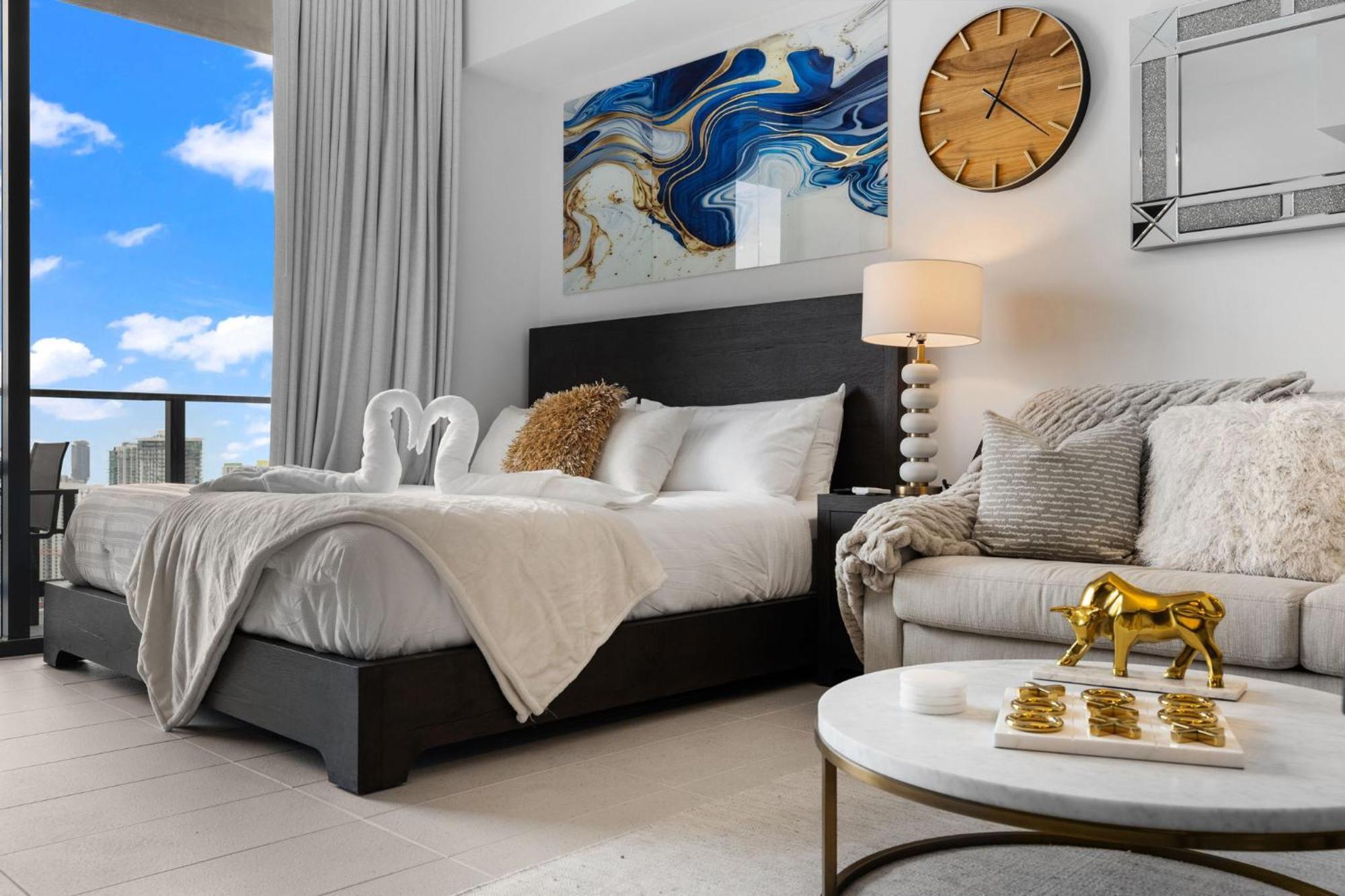 Ph 49 Floor Luxury W Free Parking *