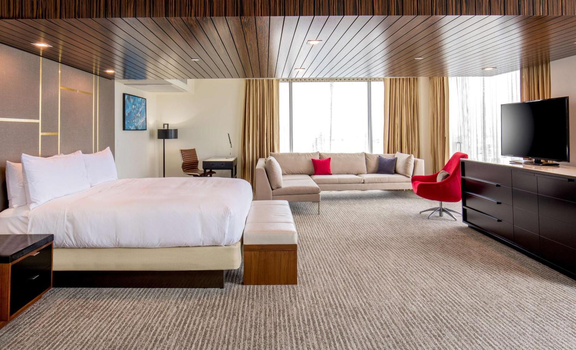 Hilton Downtown Hotel