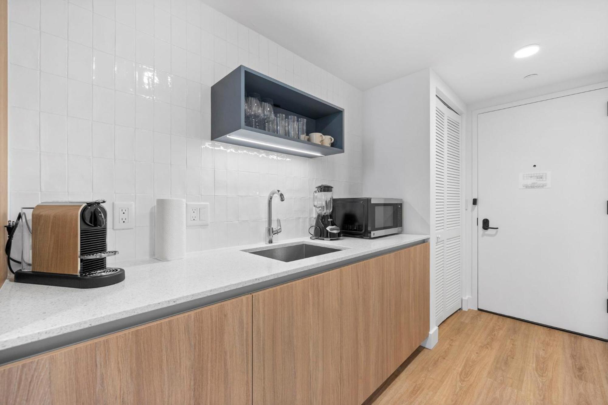 Comfort & Style W Free Parking Apartment