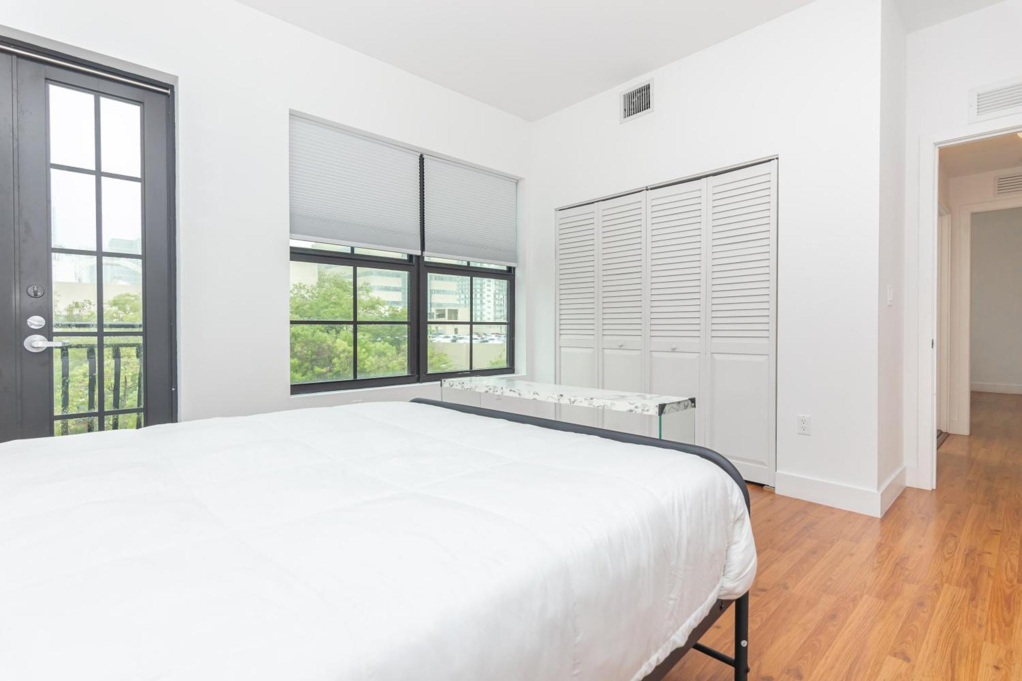 Downtown 2 Bedrooms