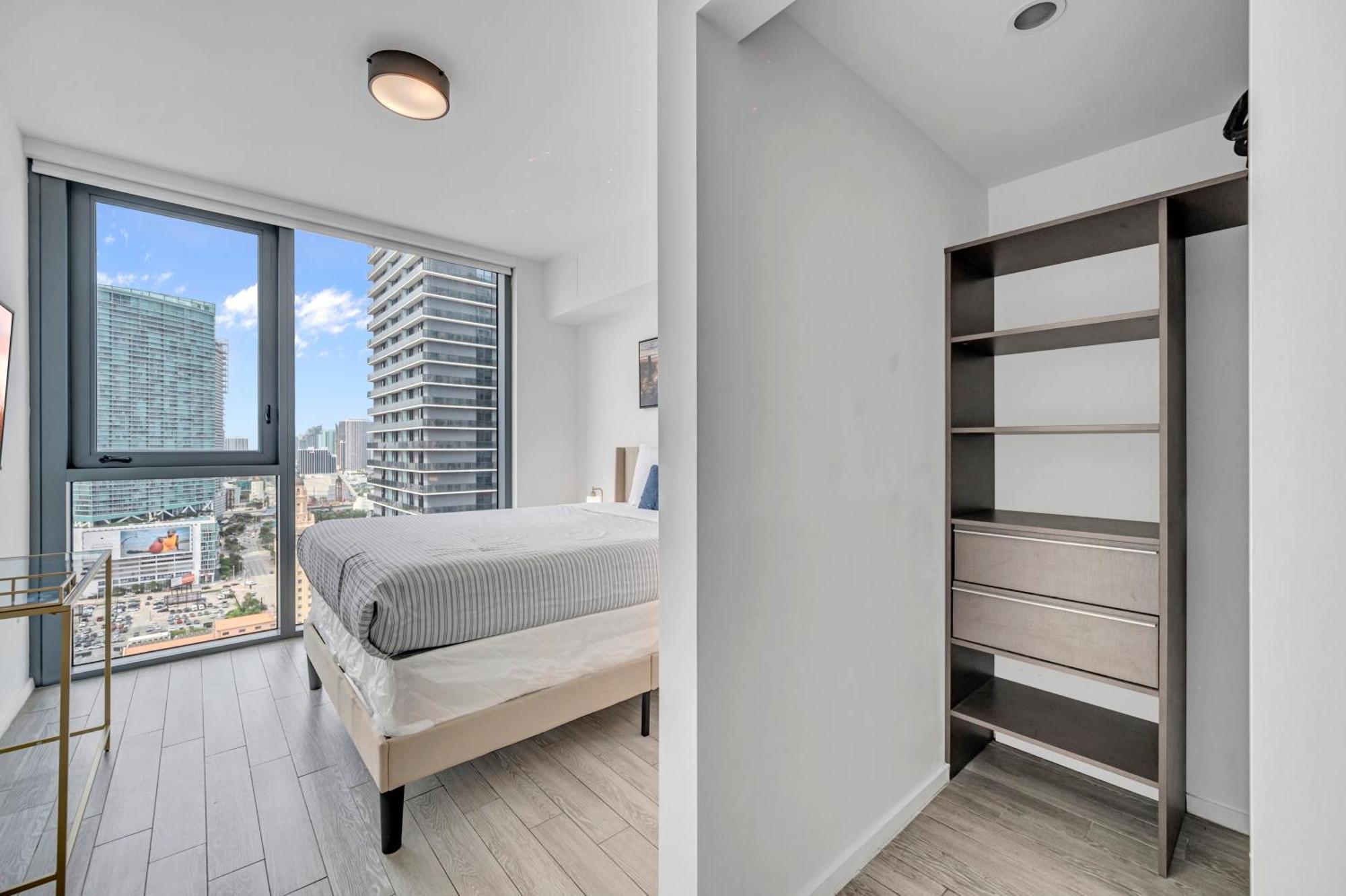 Apartment Great 3 Beds 3 Baths Downtown Miami