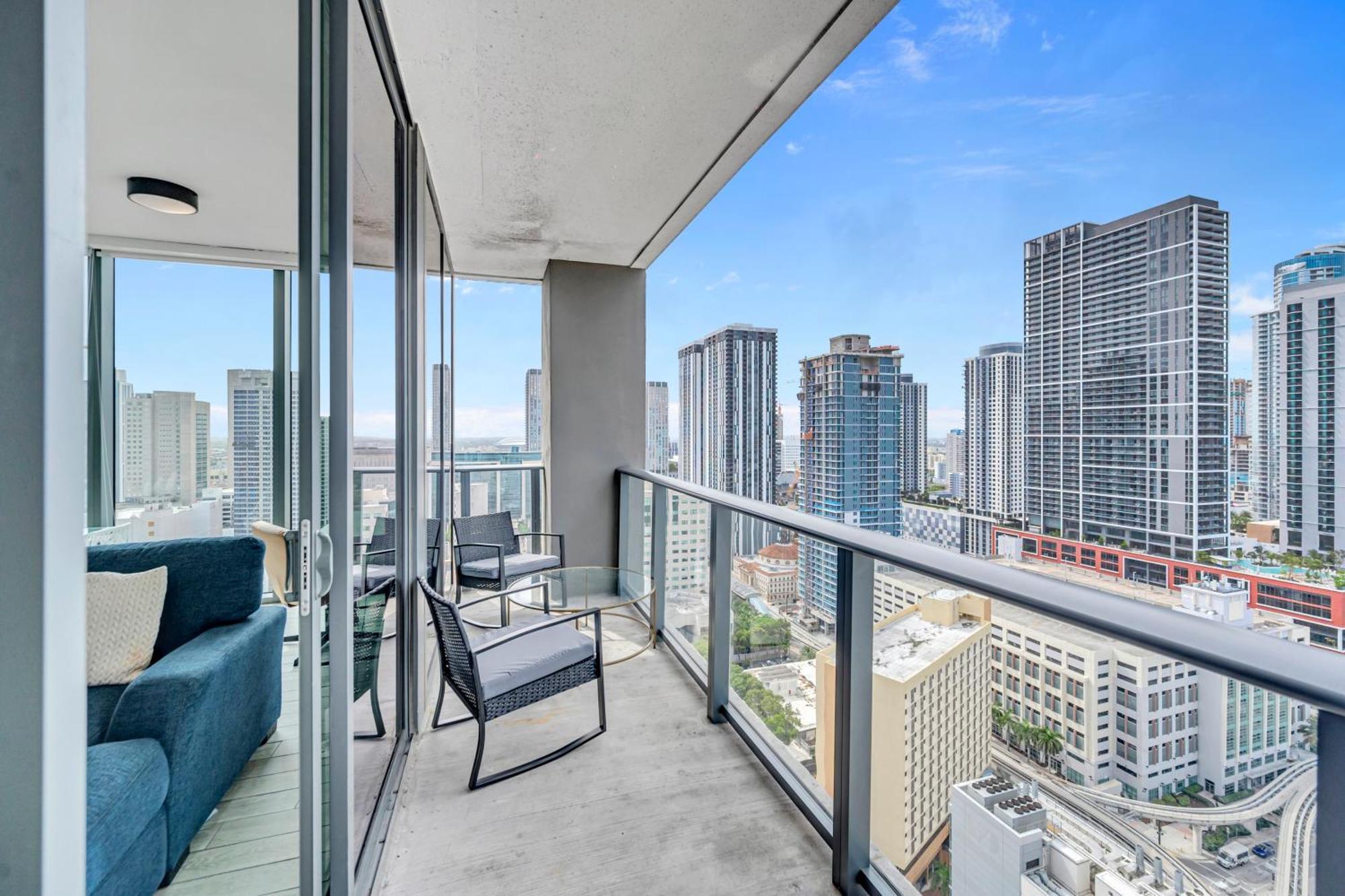 Apartment Great 3 Beds 3 Baths Downtown