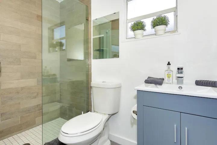 Wynwood House With Pool, Hotub And Parking * Miami