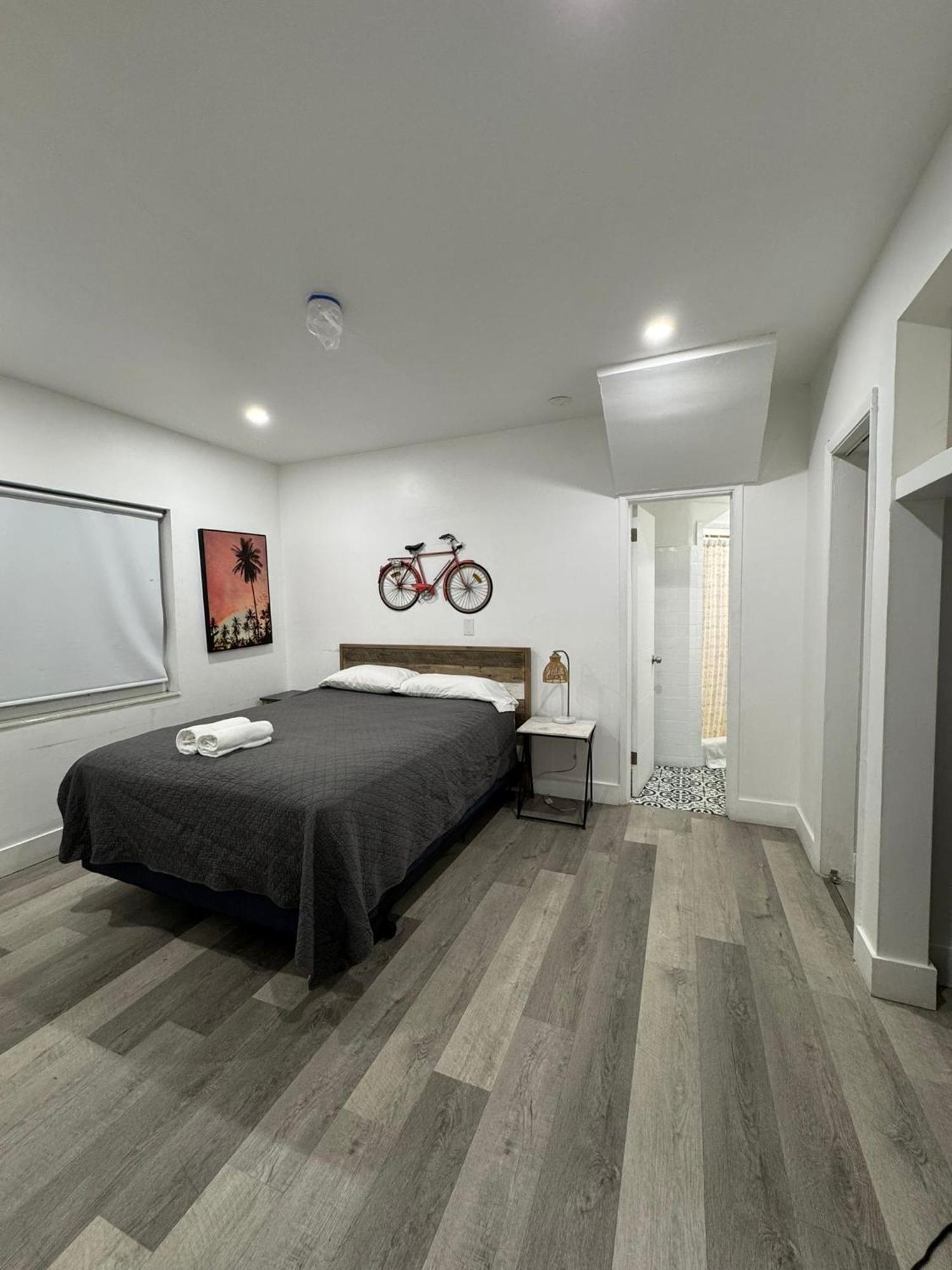 Rainbow - - Little Havanna Hotel Miami