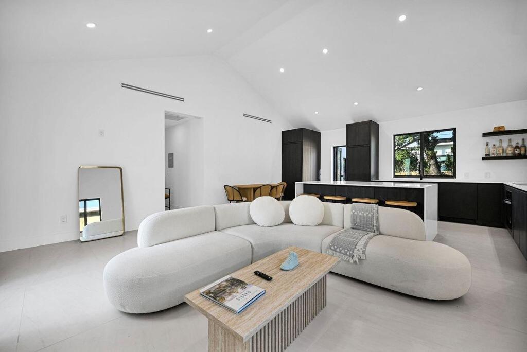 Villa Design Place!