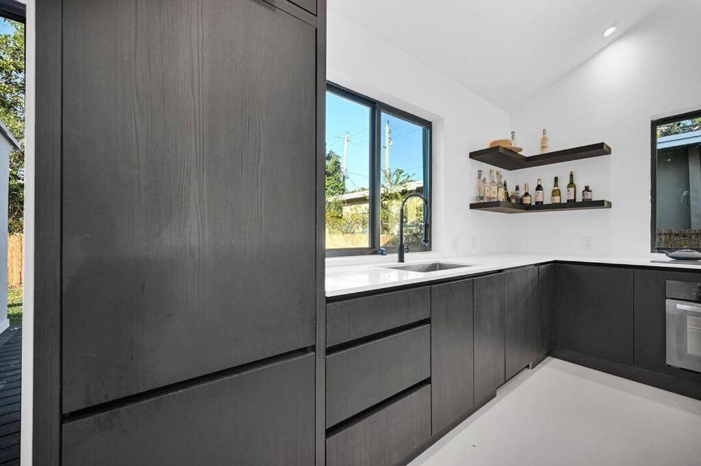 Villa Design Place! Miami