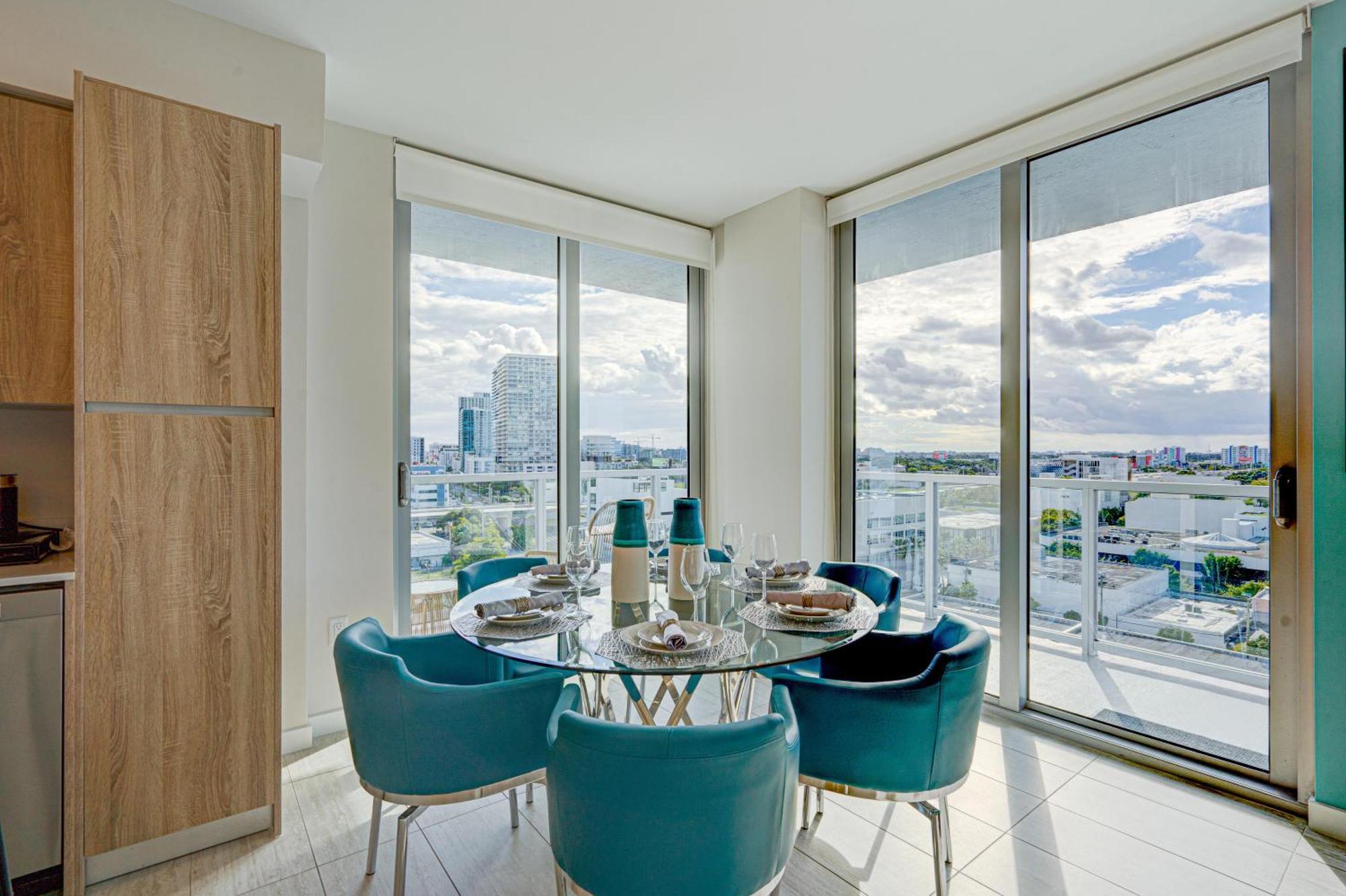 Apartment 3900-902ch Design District, 2 Bedrooms & 2 Bathrooms Miami