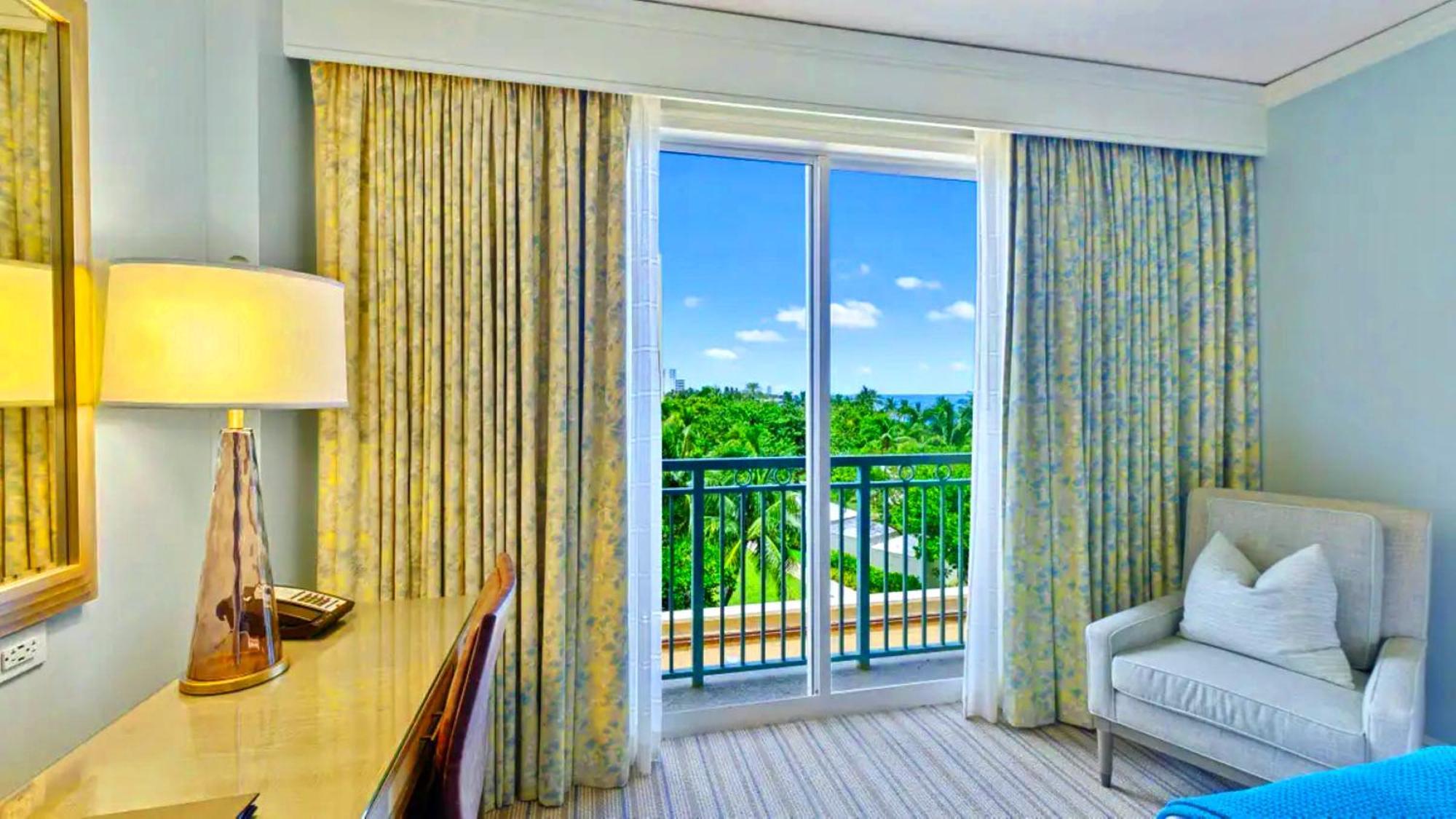 Perfect To Live Exp By The Apartment