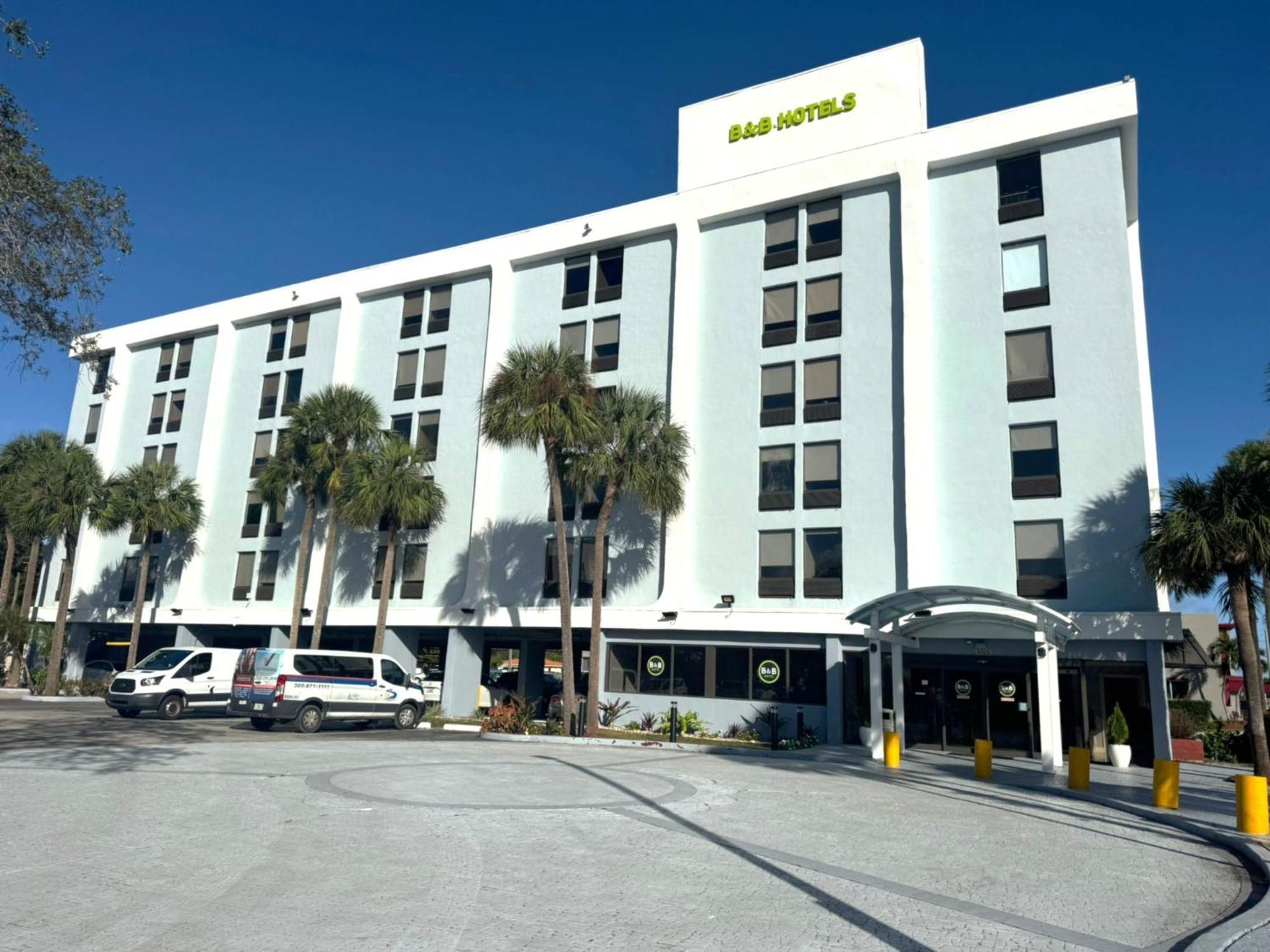 Airport Hotel Miami