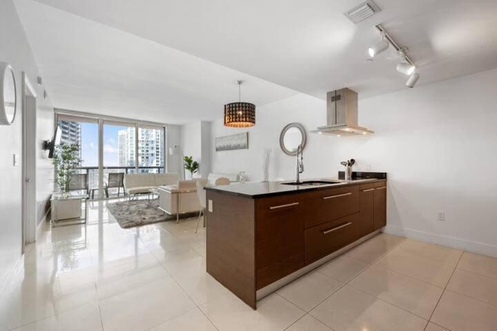 Icon Brickell Stylish With Bay&city 5 Star And Amenities Apartment