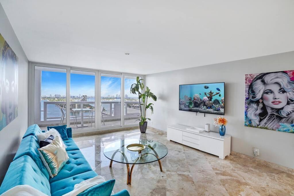 Apartment First Class! - Crystal Clear Water Views! *