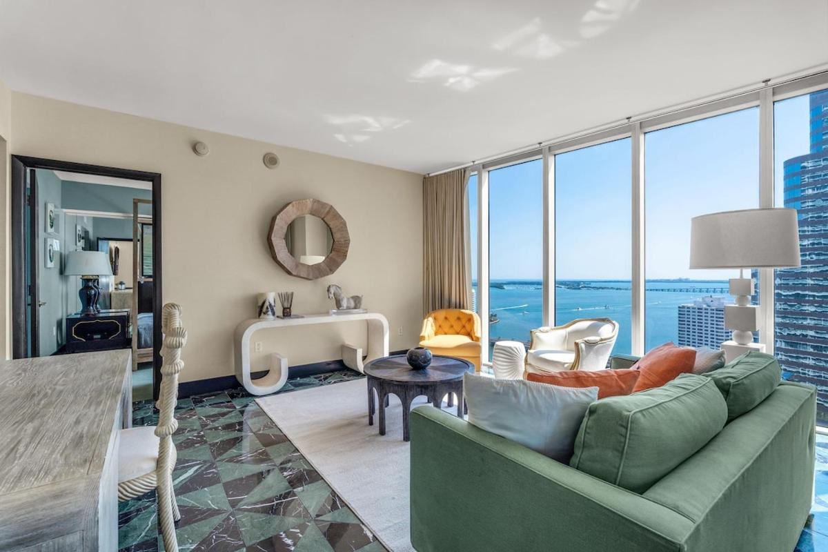 Stunning At Icon With Bay Views-pool-gym-spa *