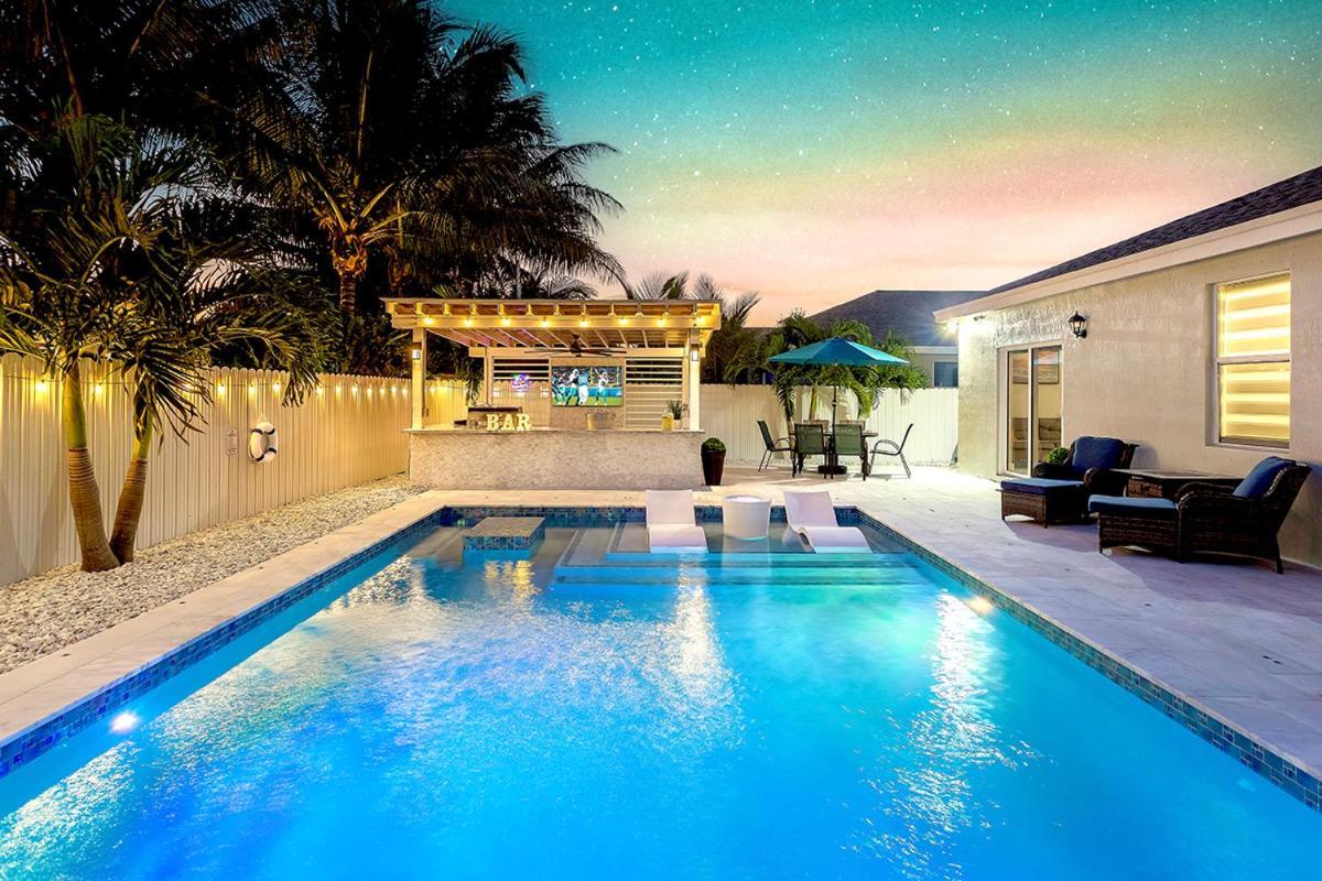 Holiday home Lux Backyard/heated Pool/everglades/speedway/keys! Miami