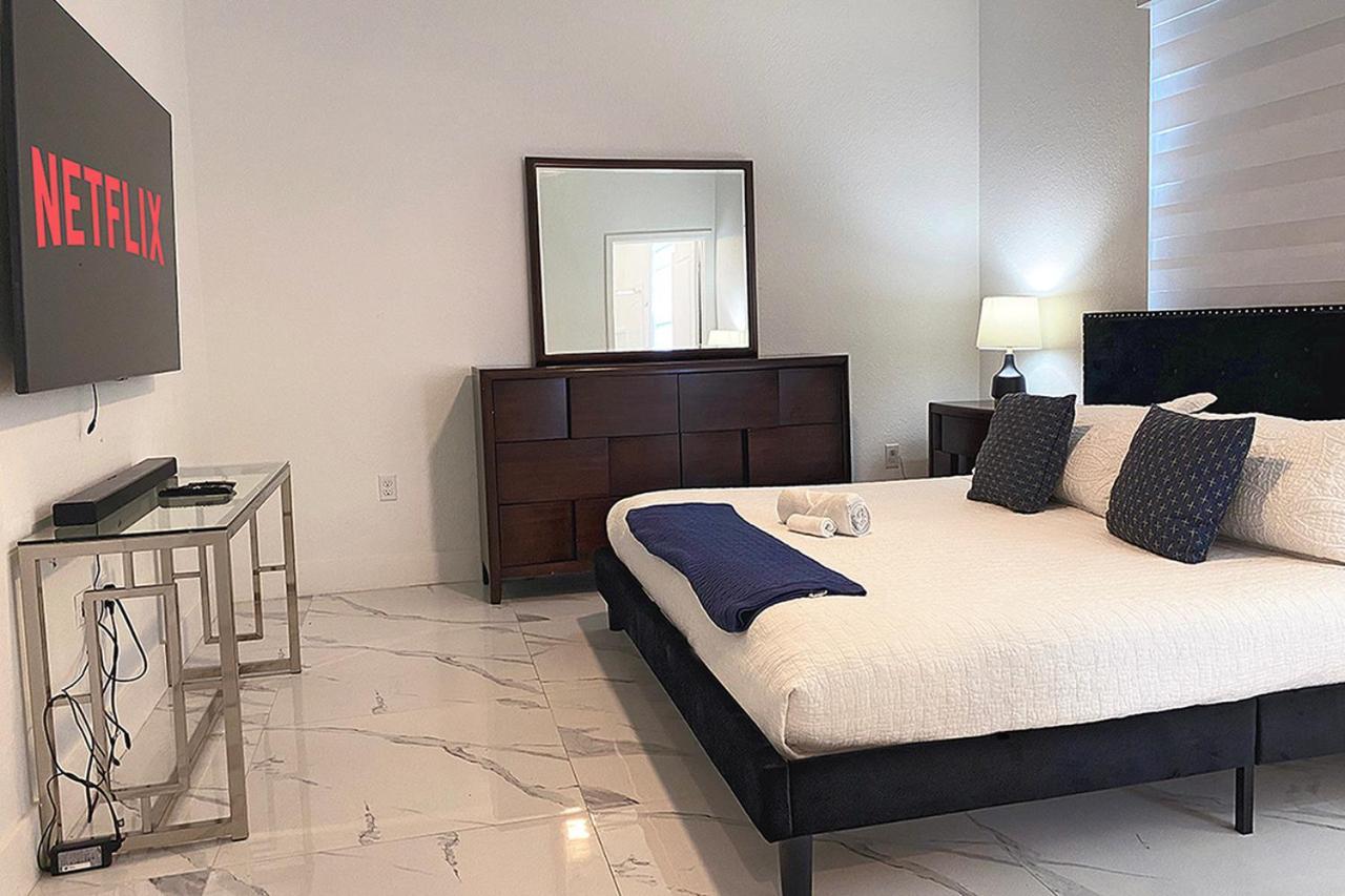 Lux Backyard/heated Pool/everglades/speedway/keys! * Miami
