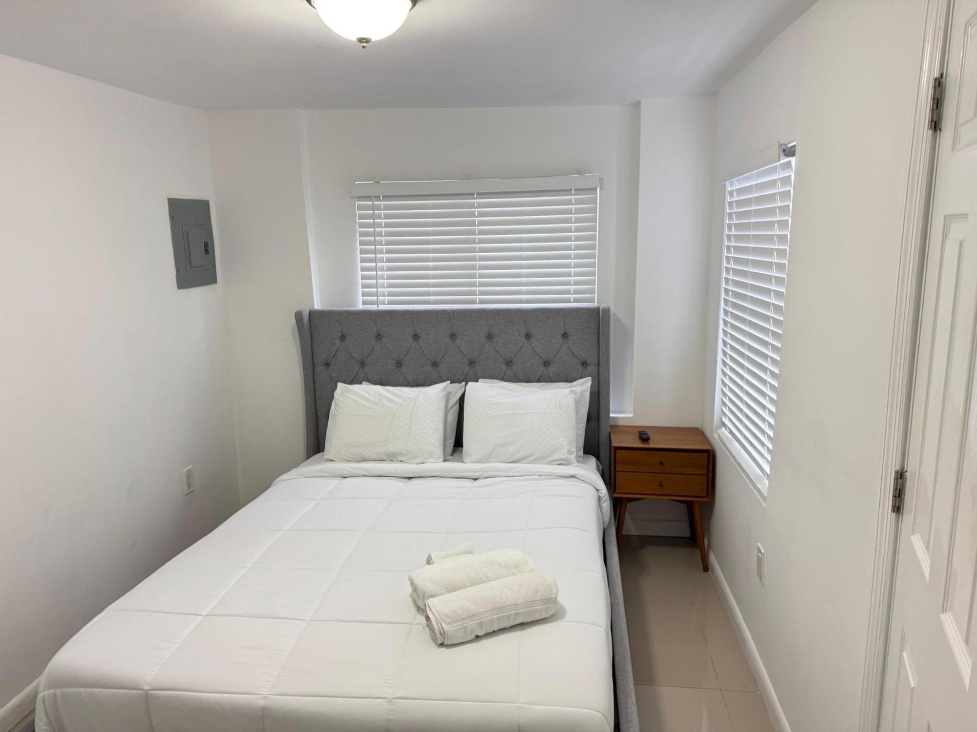 Renzzi Aparthotel *