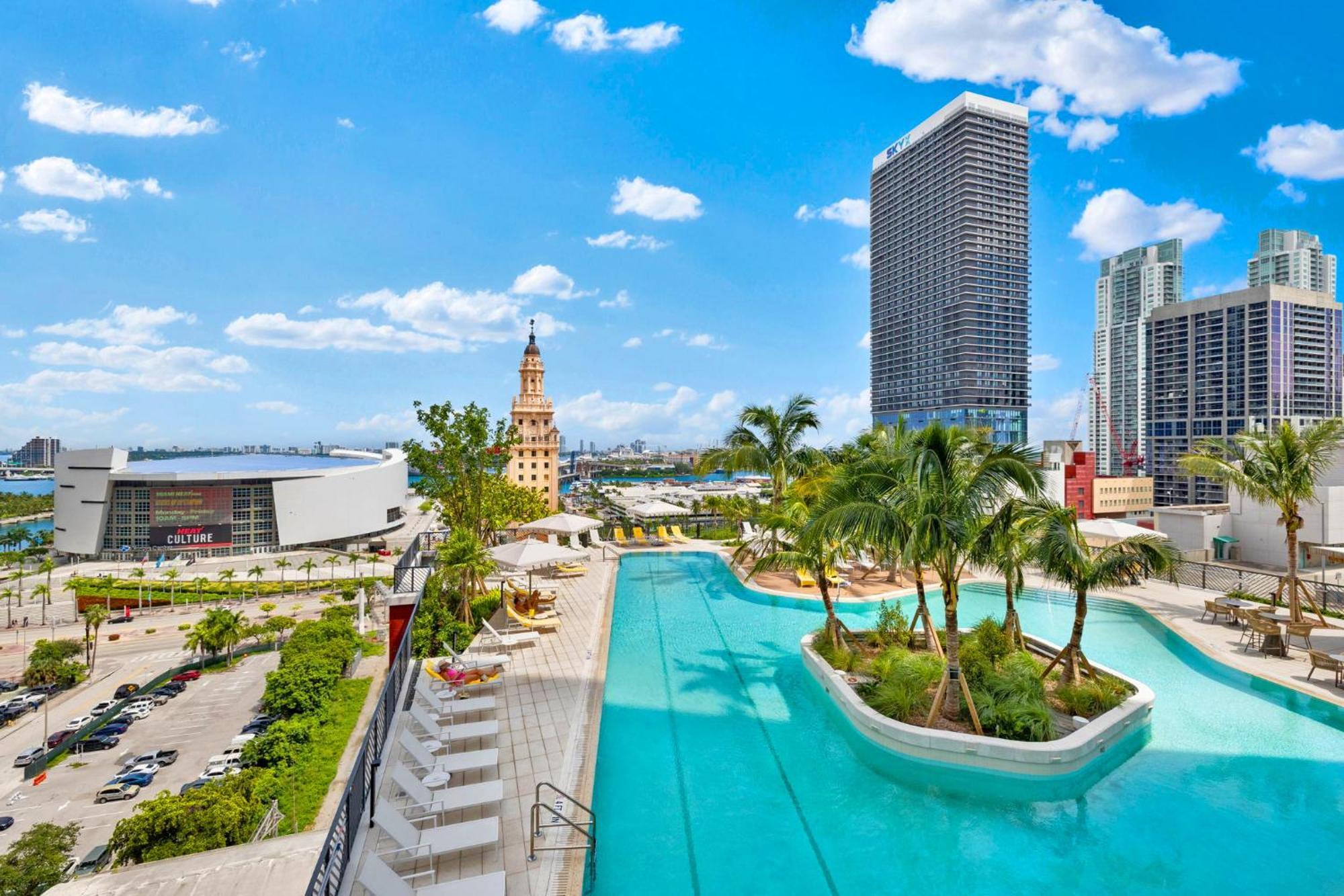 Apartment Ph 49 Floor Luxury W Free Parking *