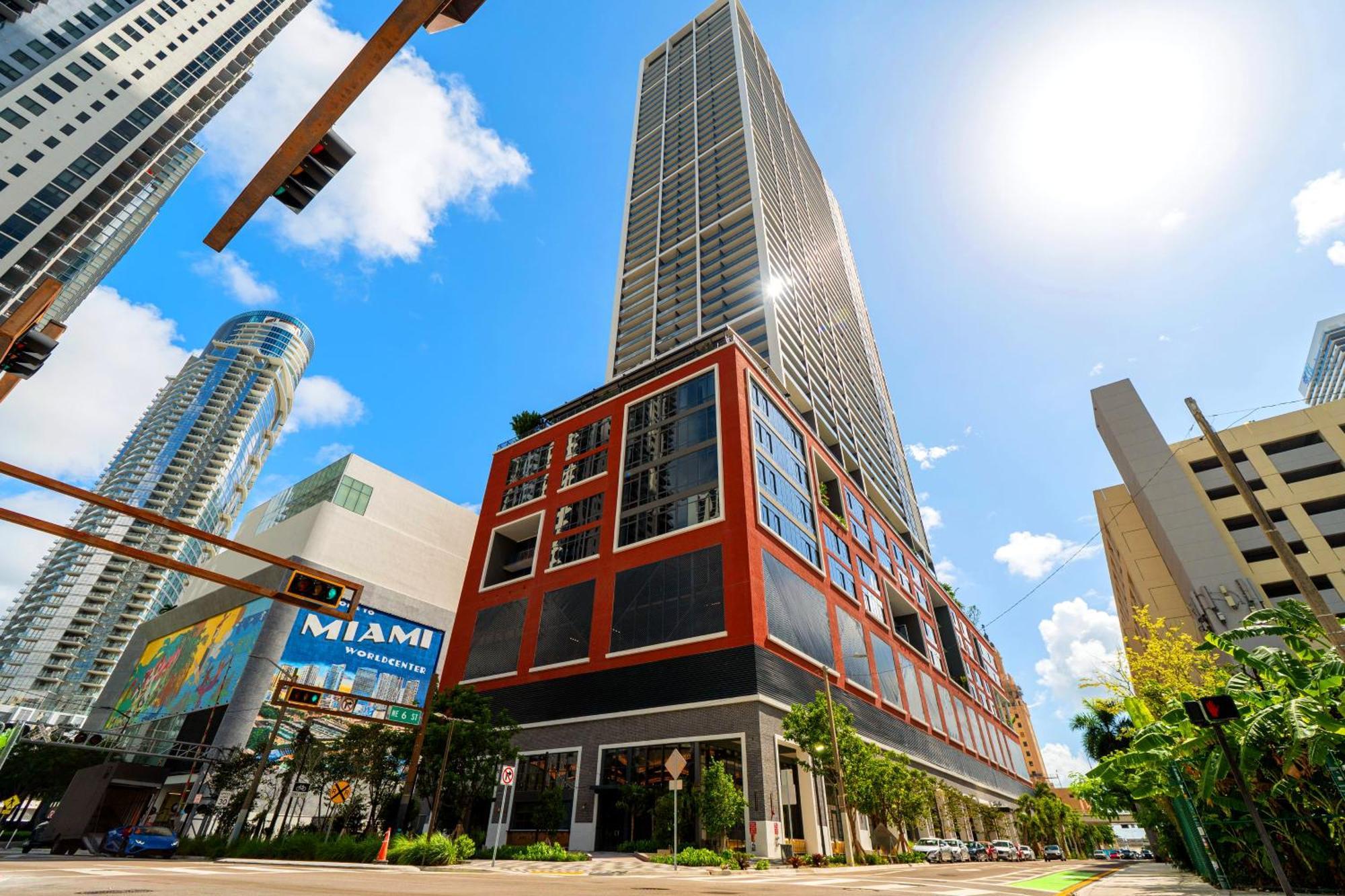 Apartment Comfort & Style W Free Parking