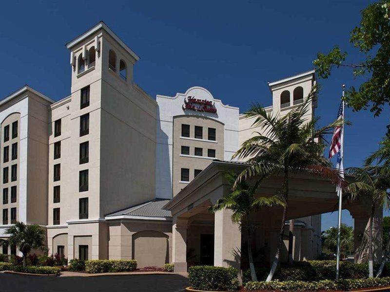 Hampton & Miami-doral Dolphin Mall Hotel Miami