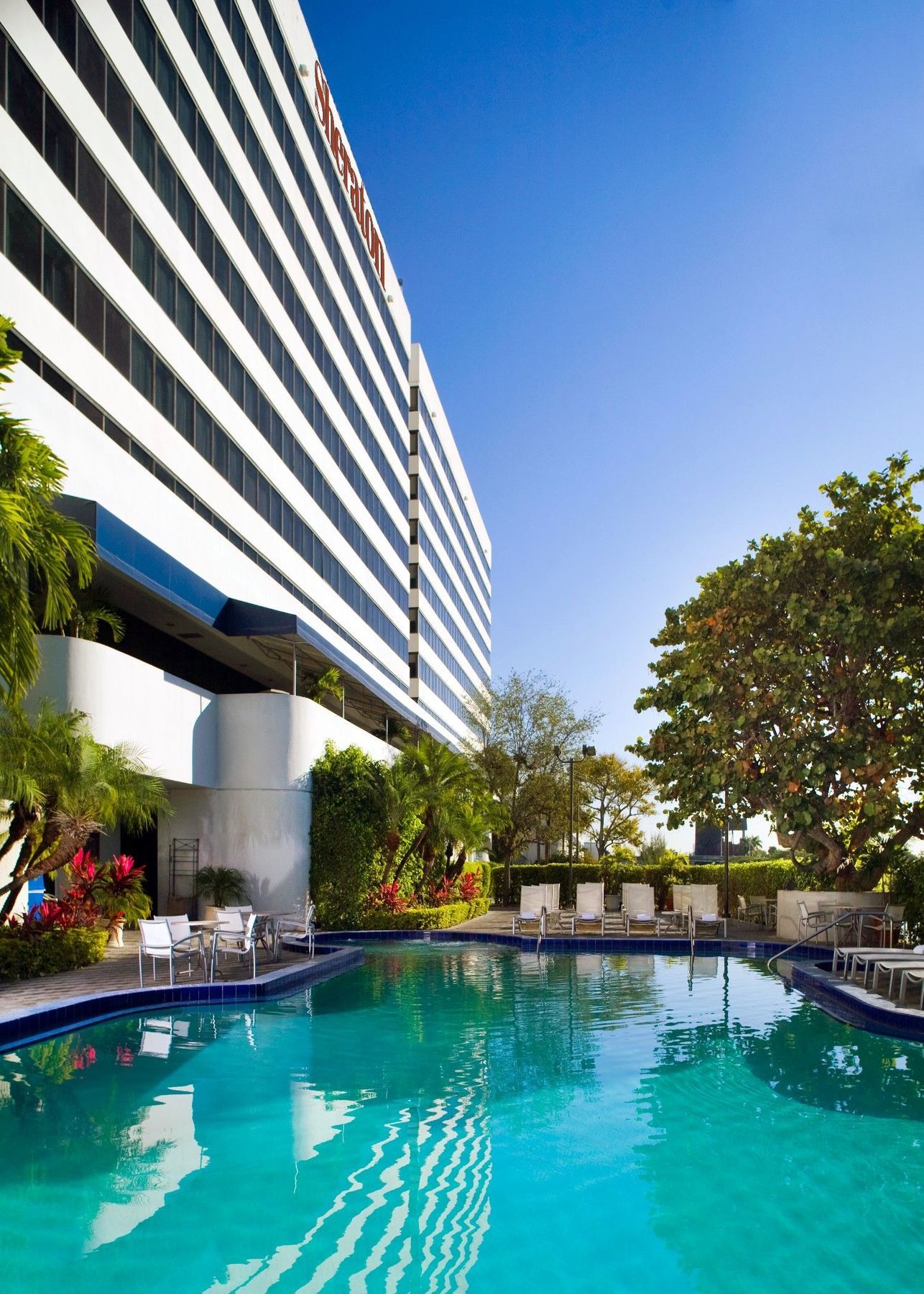 Hotel Sheraton Airport And Executive Meeting Center Miami