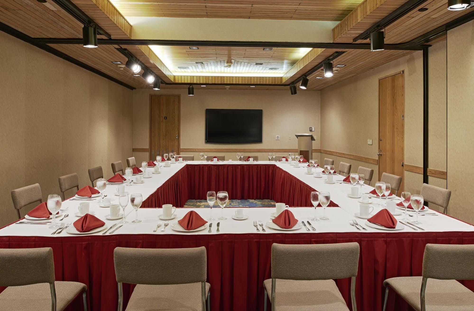 International Airport Hotel Miami