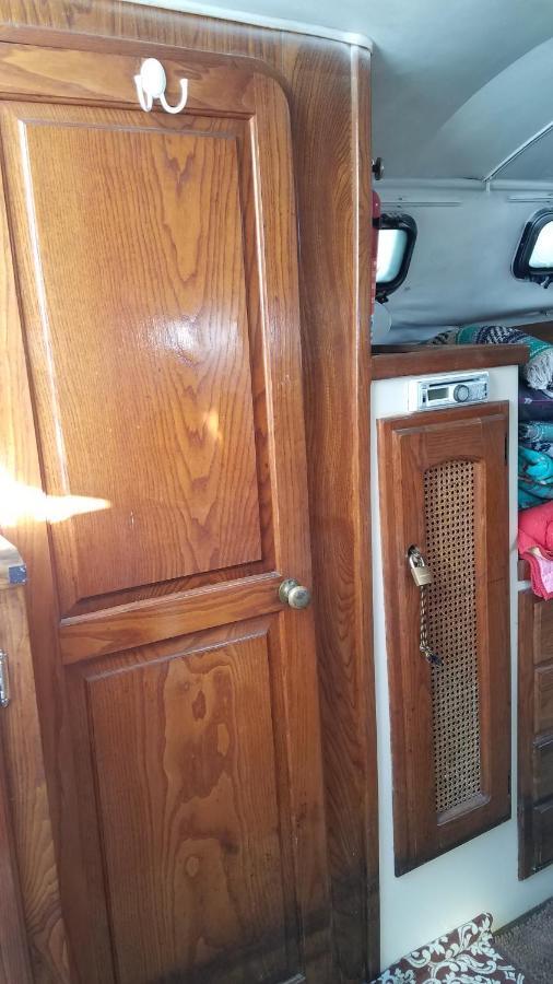 Classic Sailboat 30' Botel Miami
