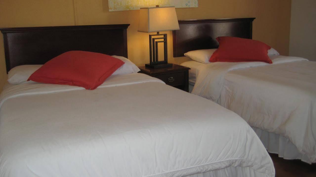 Travelodge By Wyndham Biscayne Bay Hotel Miami